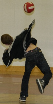 Nice serve ... now if he'd just figure out which way the net was ...