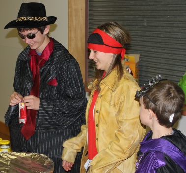 Hah hah! He really ate it!